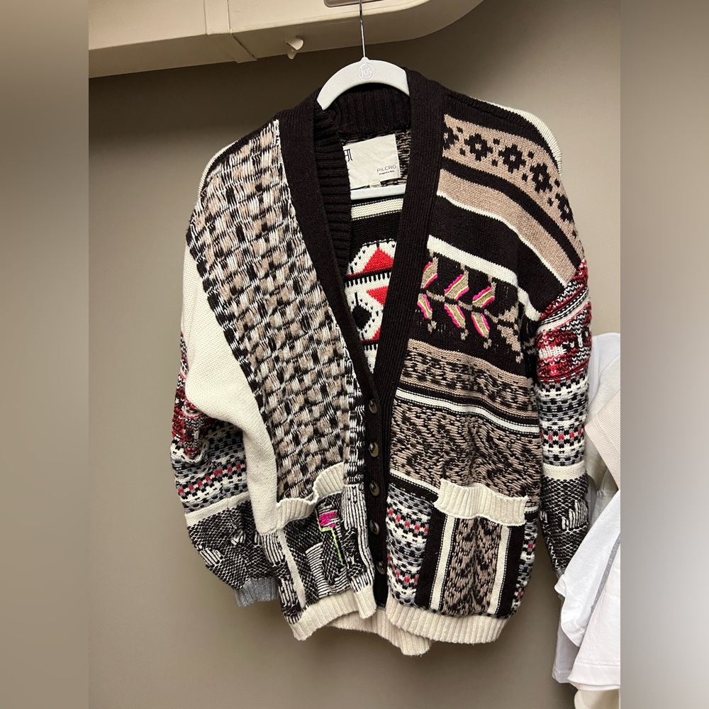 Like new size small Anthropologie sweater